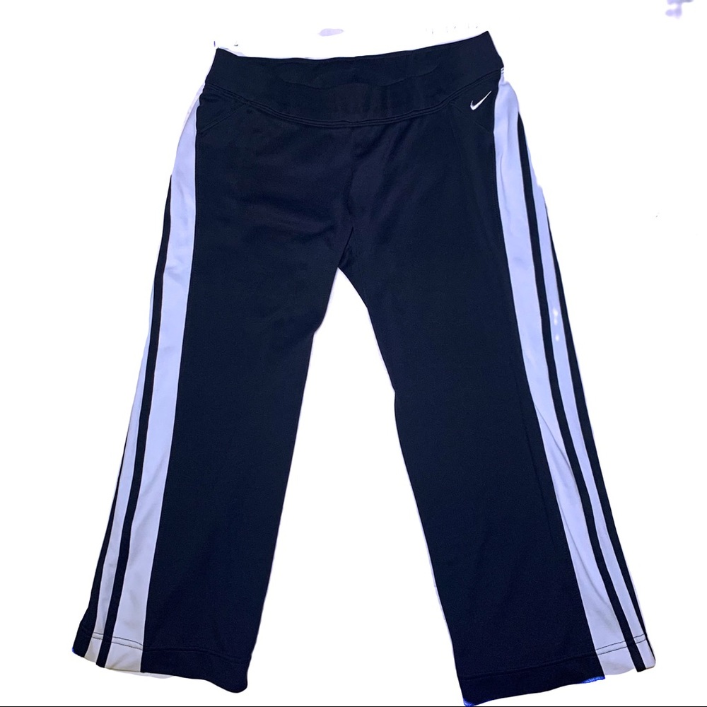 Nike Cropped Athletic Pants